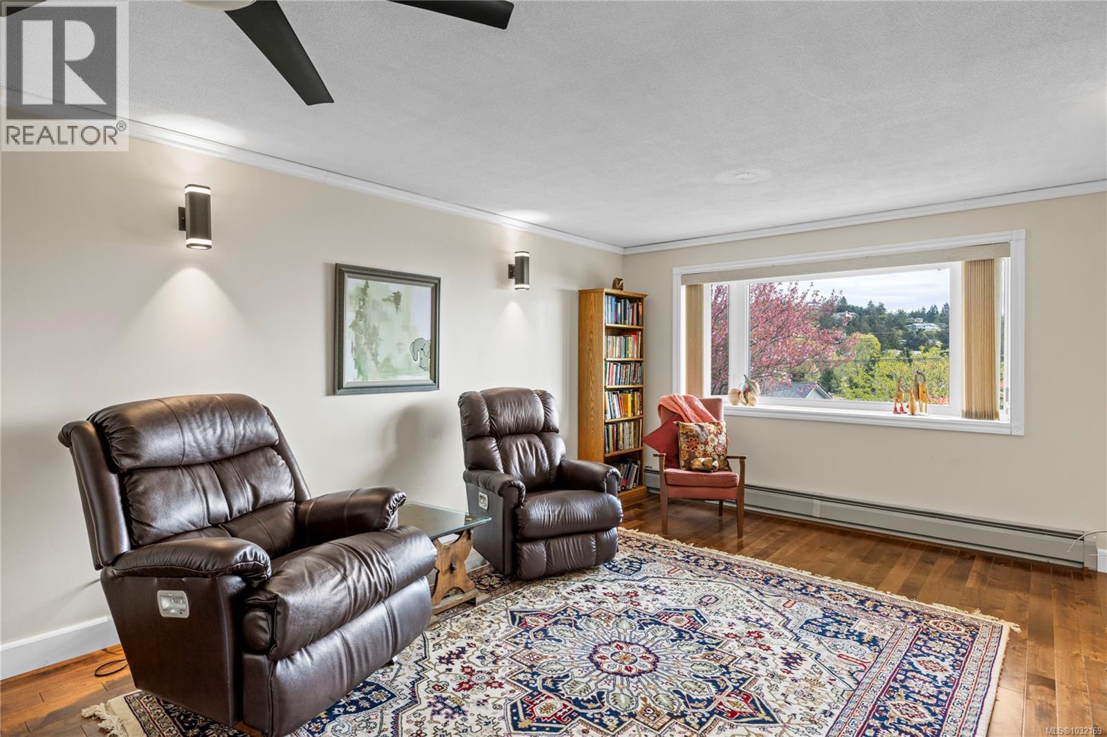 2875 HALIDAY CRES - 24