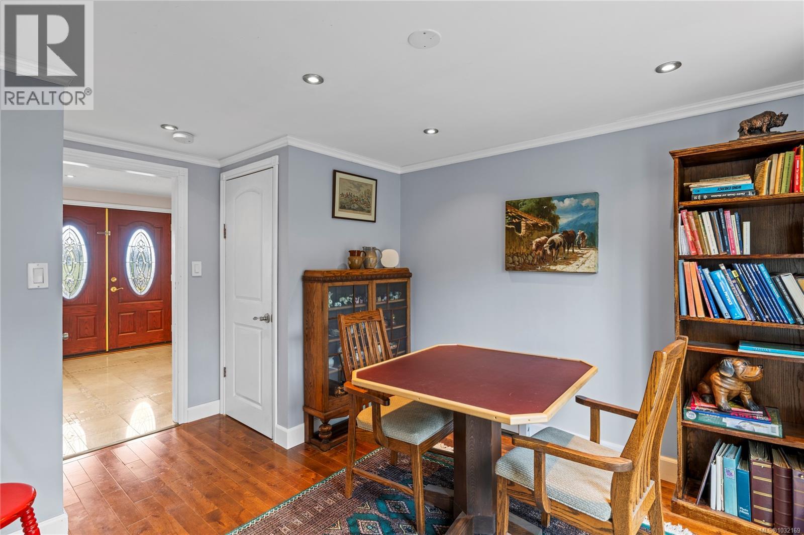 2875 HALIDAY CRES - 26