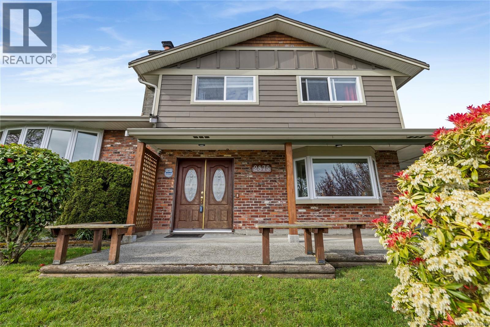 2875 HALIDAY CRES - 45
