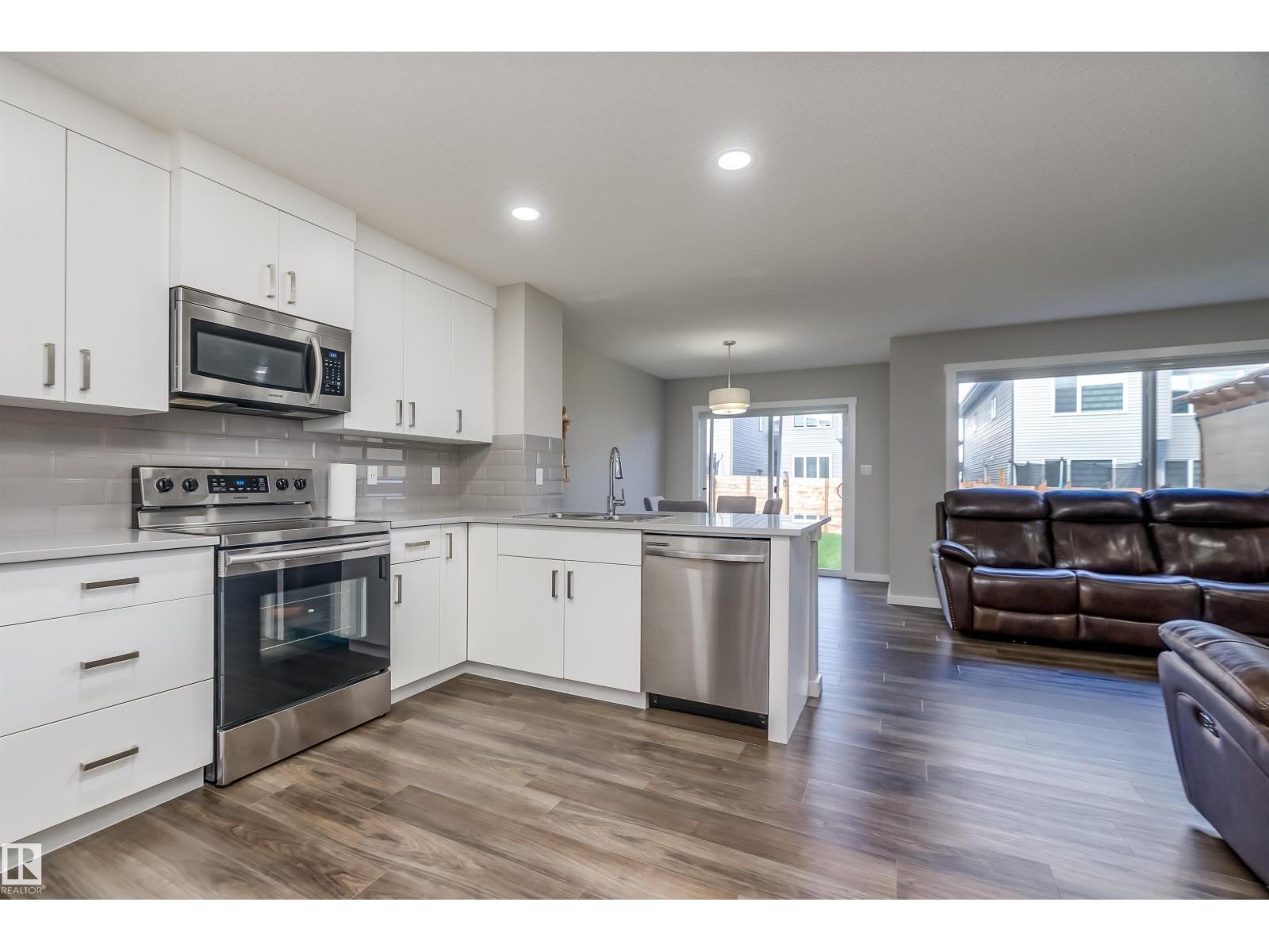 410 41 ST SW - 4