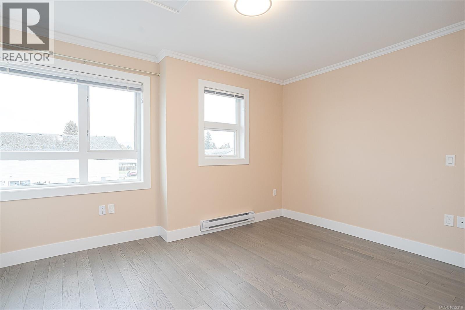 #110 3248 SHERMAN RD - 17