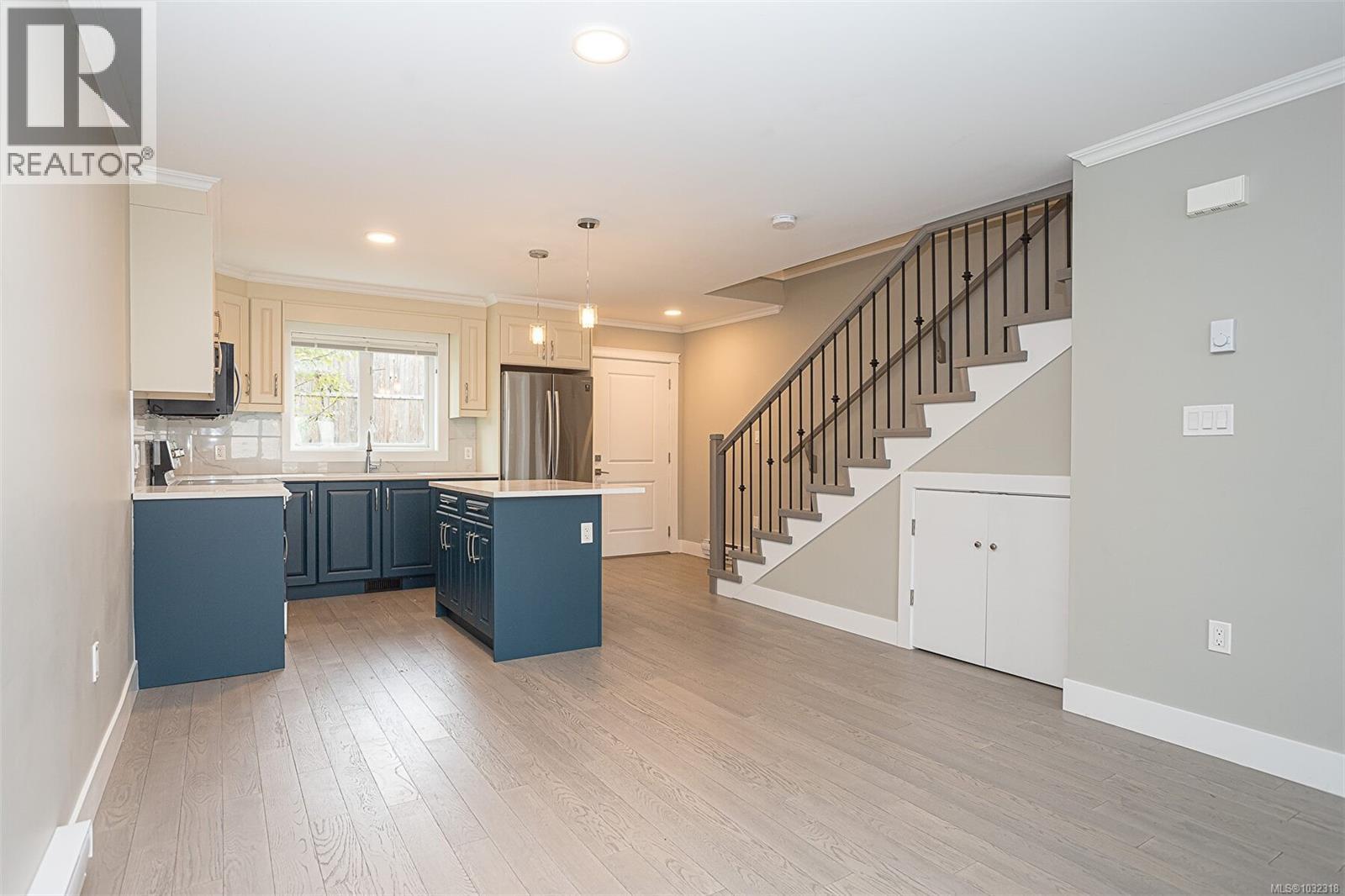 #110 3248 SHERMAN RD - 8