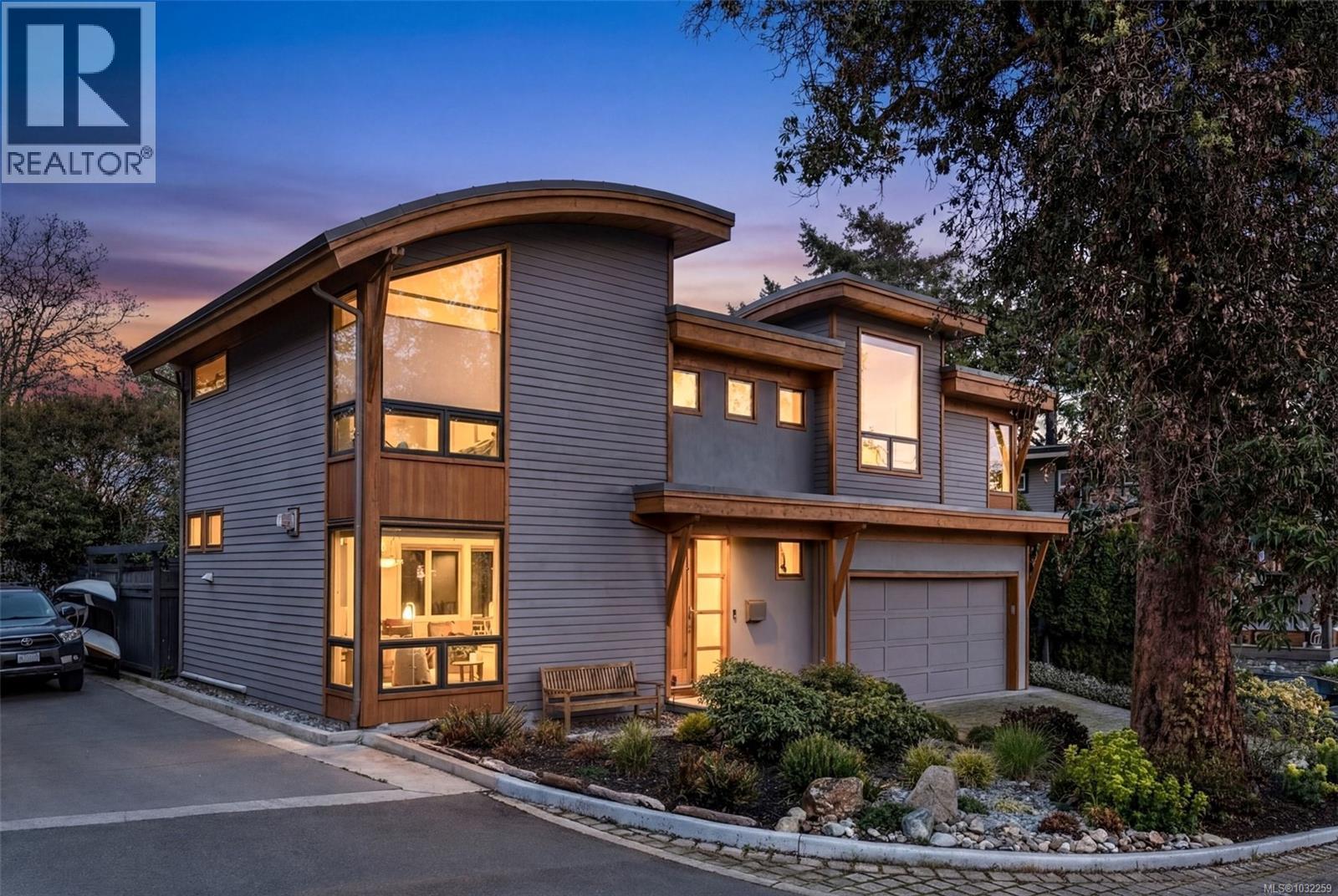 220 MOSS ROCK PL - Image 2