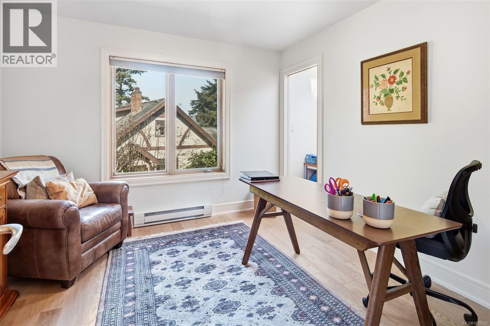 220 MOSS ROCK PL - 32