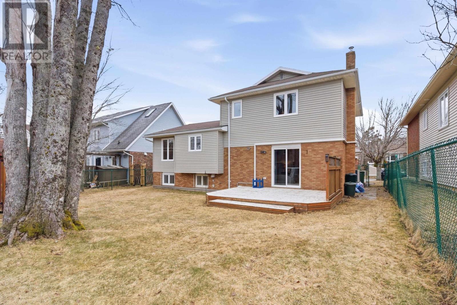 Property 33 of 41 of 9 Amberwood Court