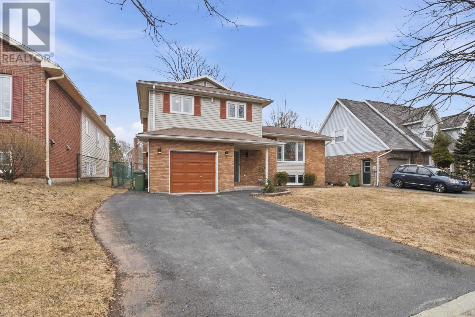 Property 36 of 41 of 9 Amberwood Court