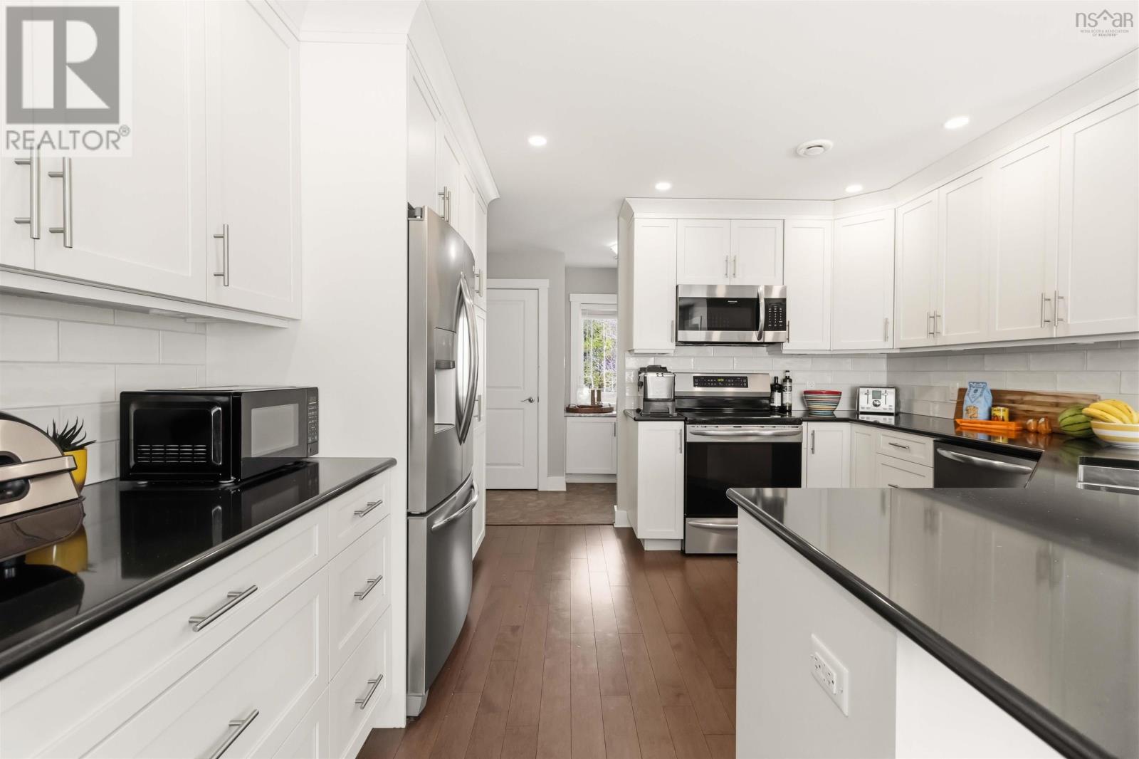 Property 21 of 50 of 60 Danica Drive