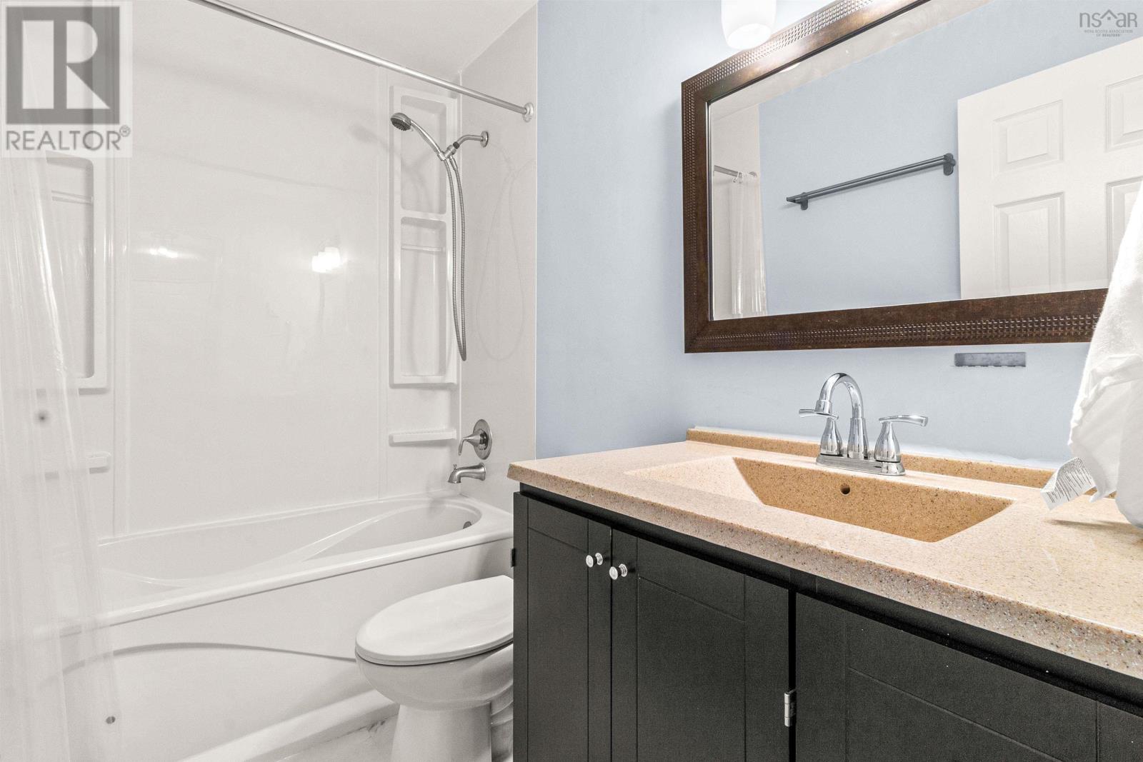 Property 23 of 48 of 5899 Gainsborough Place