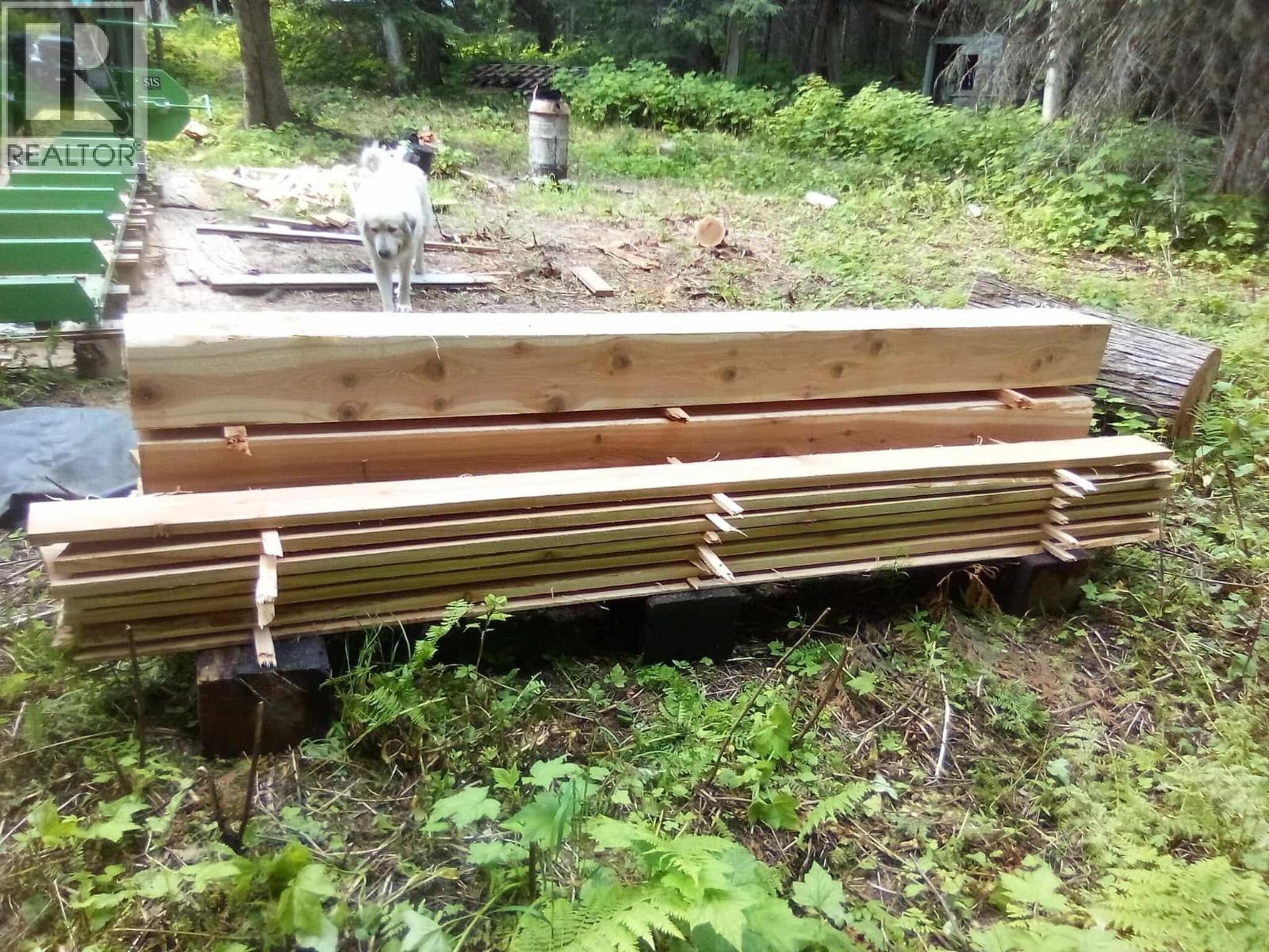 BLK D DOME CREEK — photo 8