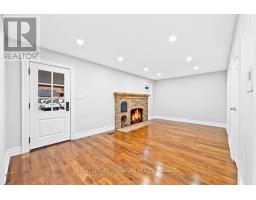 136 Trafalgar Road, Oakville, ON L6J3G5 Photo 7