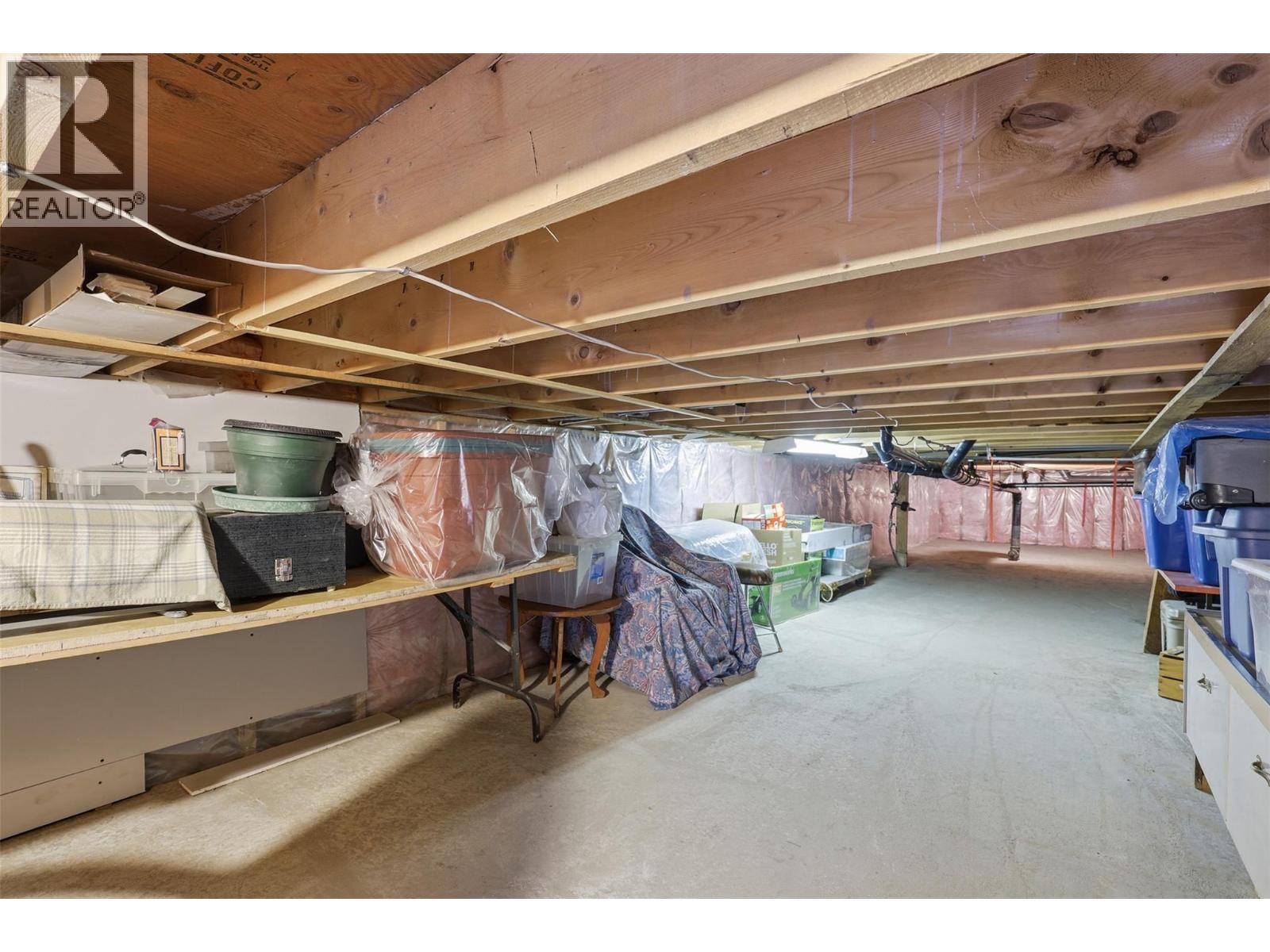 1544 CANFORD AVENUE - 34