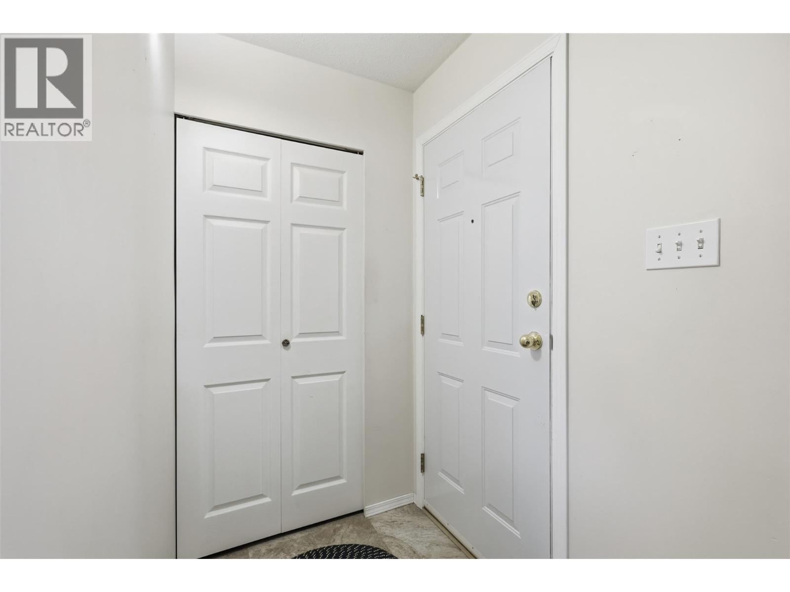 1544 CANFORD AVENUE - 5