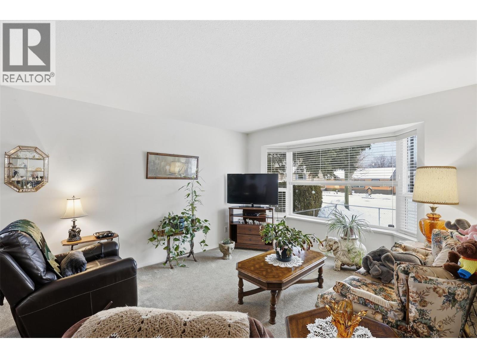 1544 CANFORD AVENUE - 7