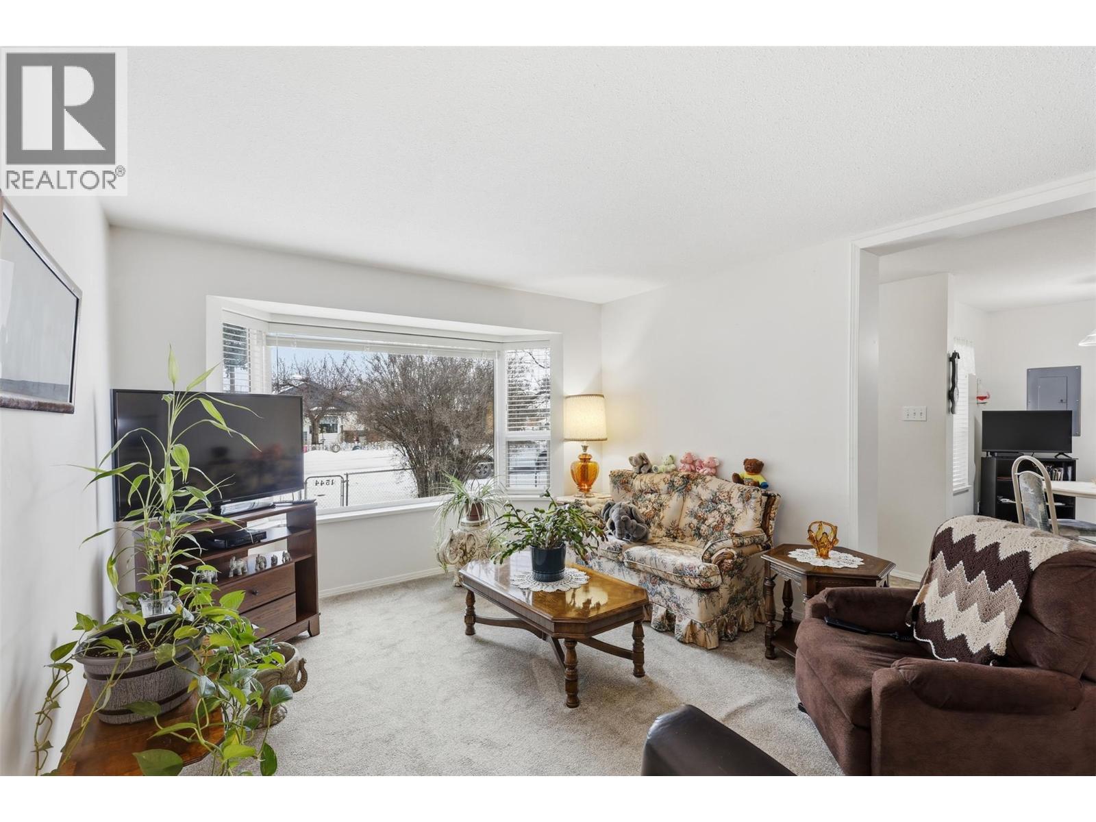 1544 CANFORD AVENUE - 9