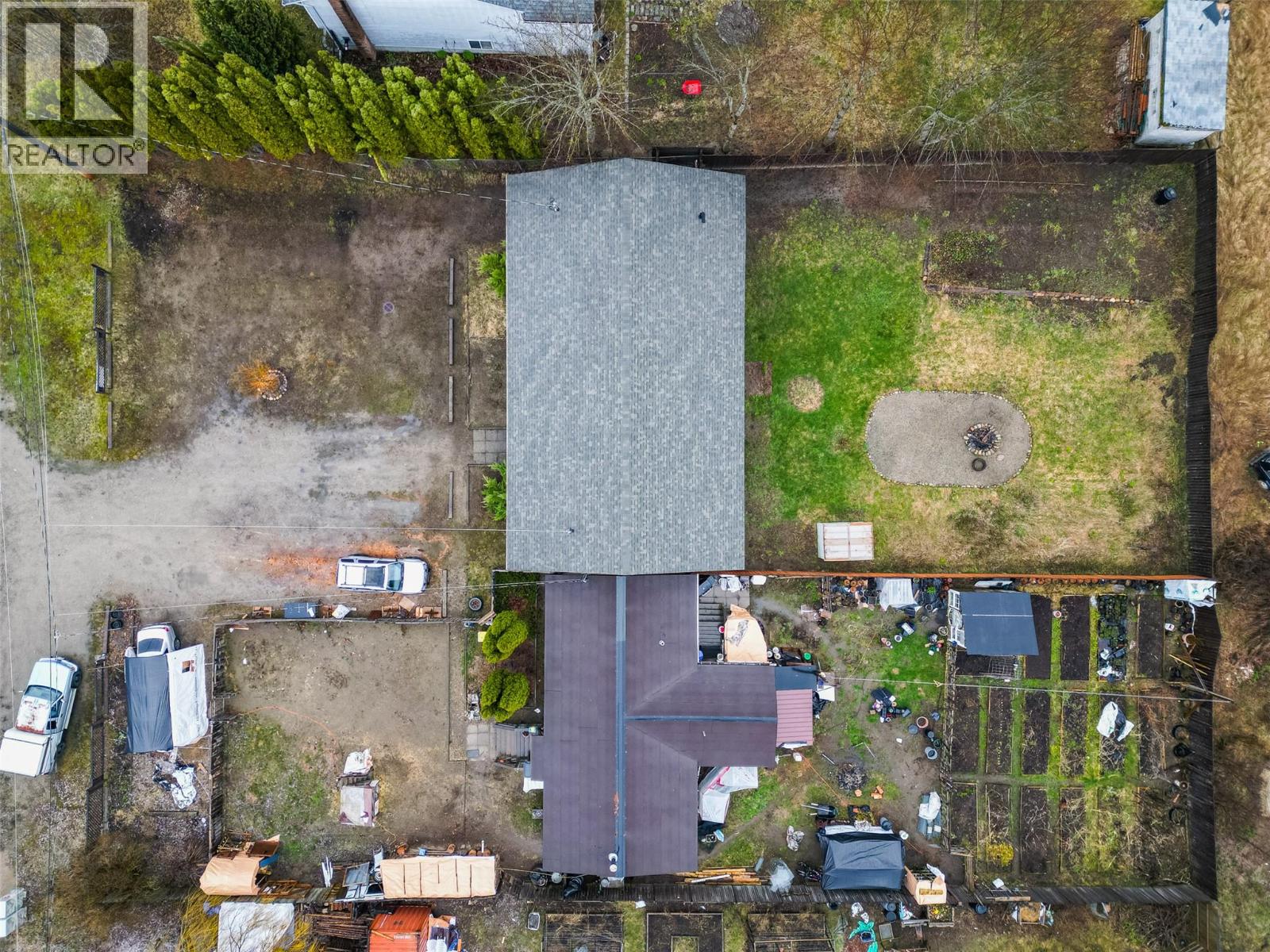 3118 Slocan Park Road - 17