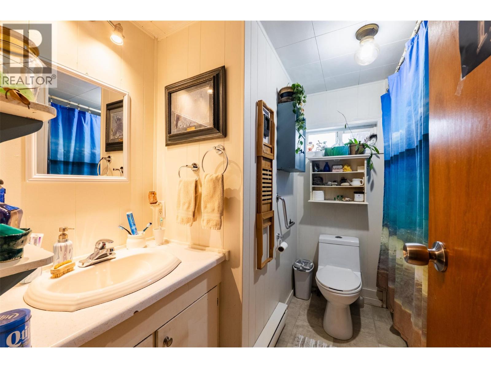 3118 Slocan Park Road - 24