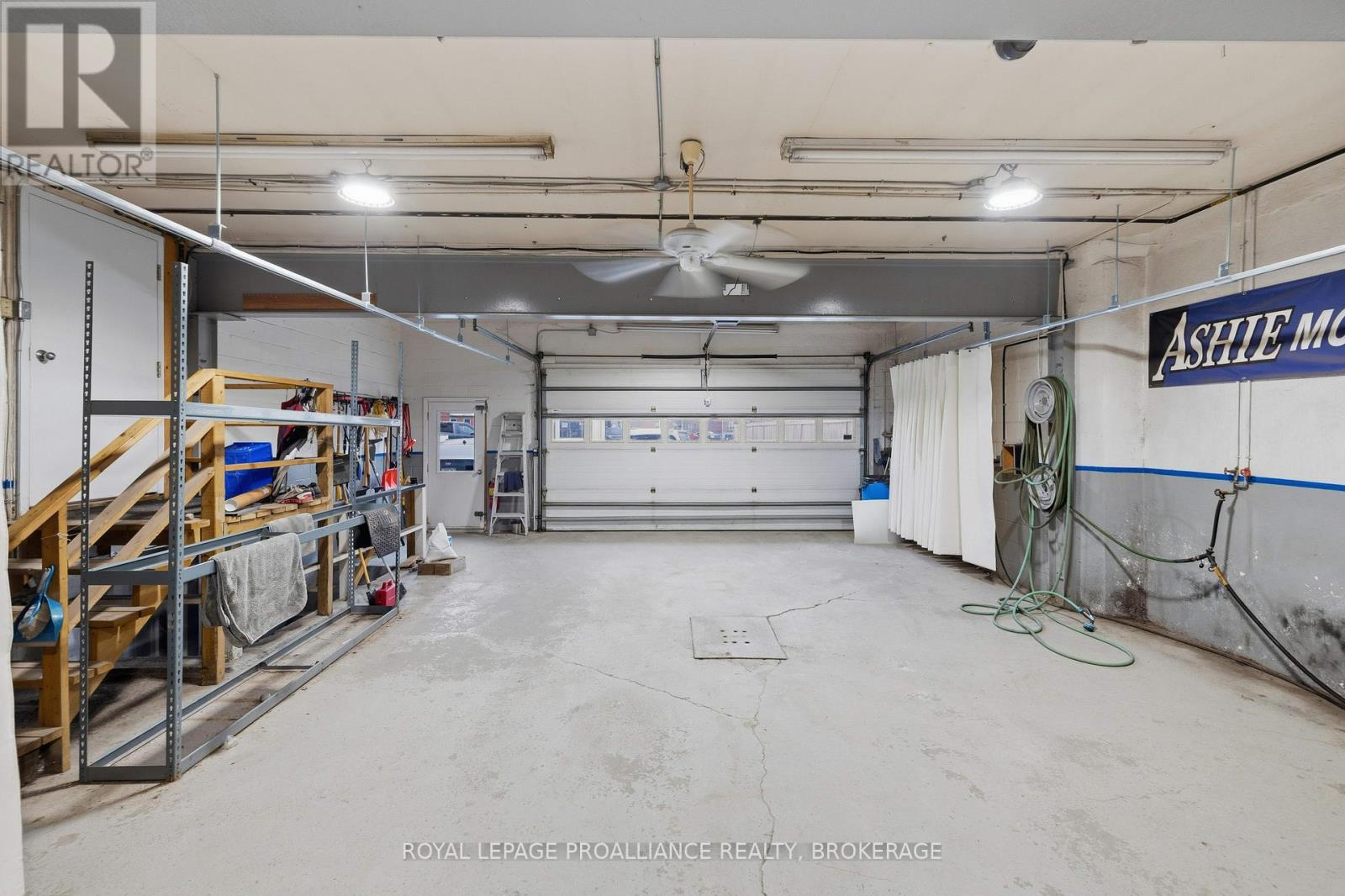 624 PRINCESS STREET - 9