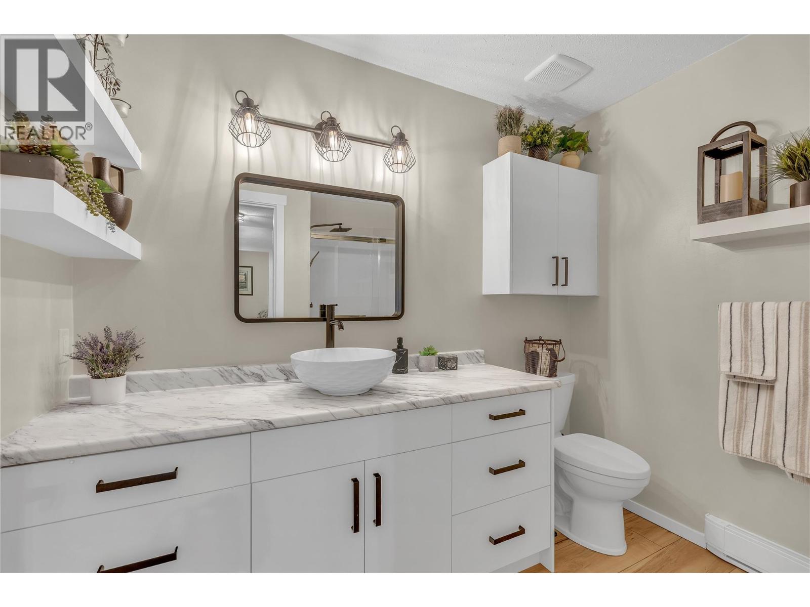 13213 Armstrong Avenue Unit# 10, Summerland