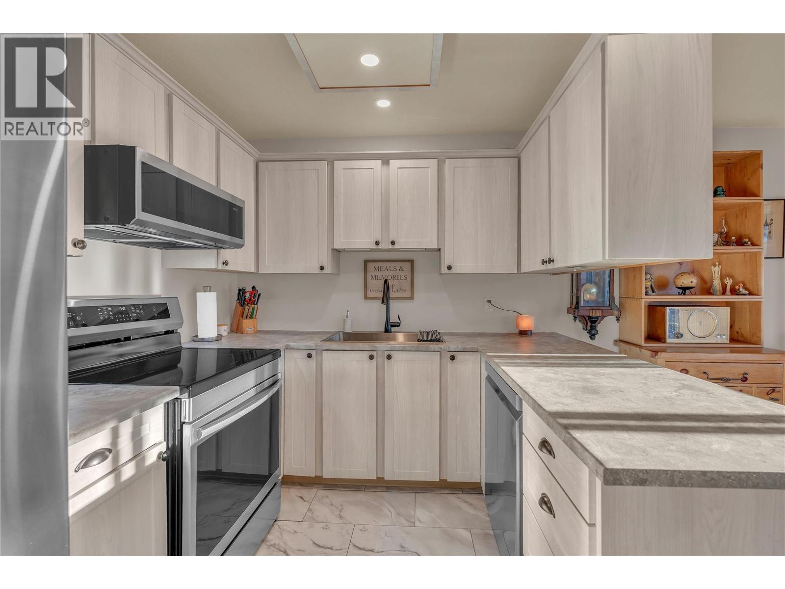 13213 Armstrong Avenue Unit# 10, Summerland