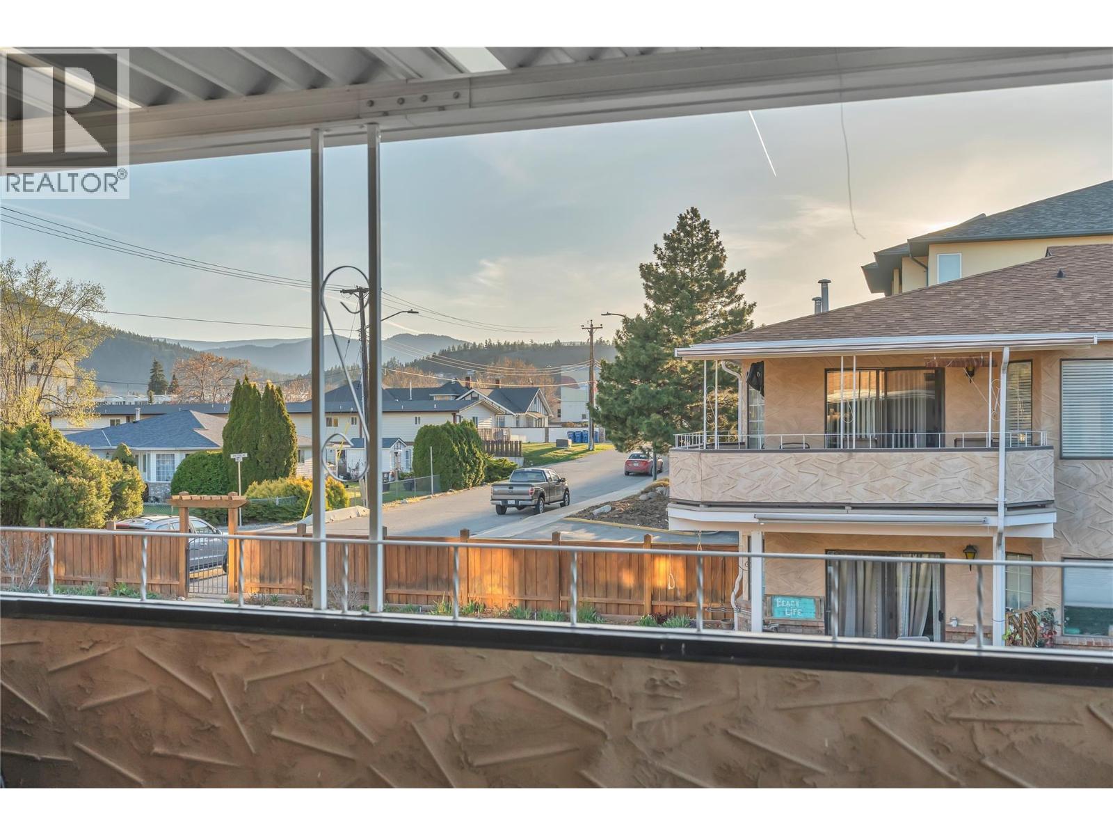 13213 Armstrong Avenue Unit# 10, Summerland