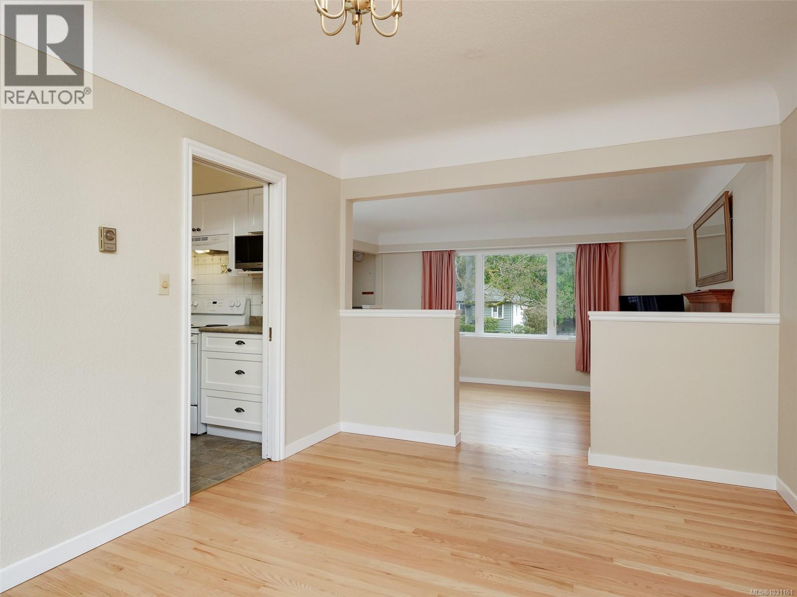  984 Brighton Crescent, Victoria