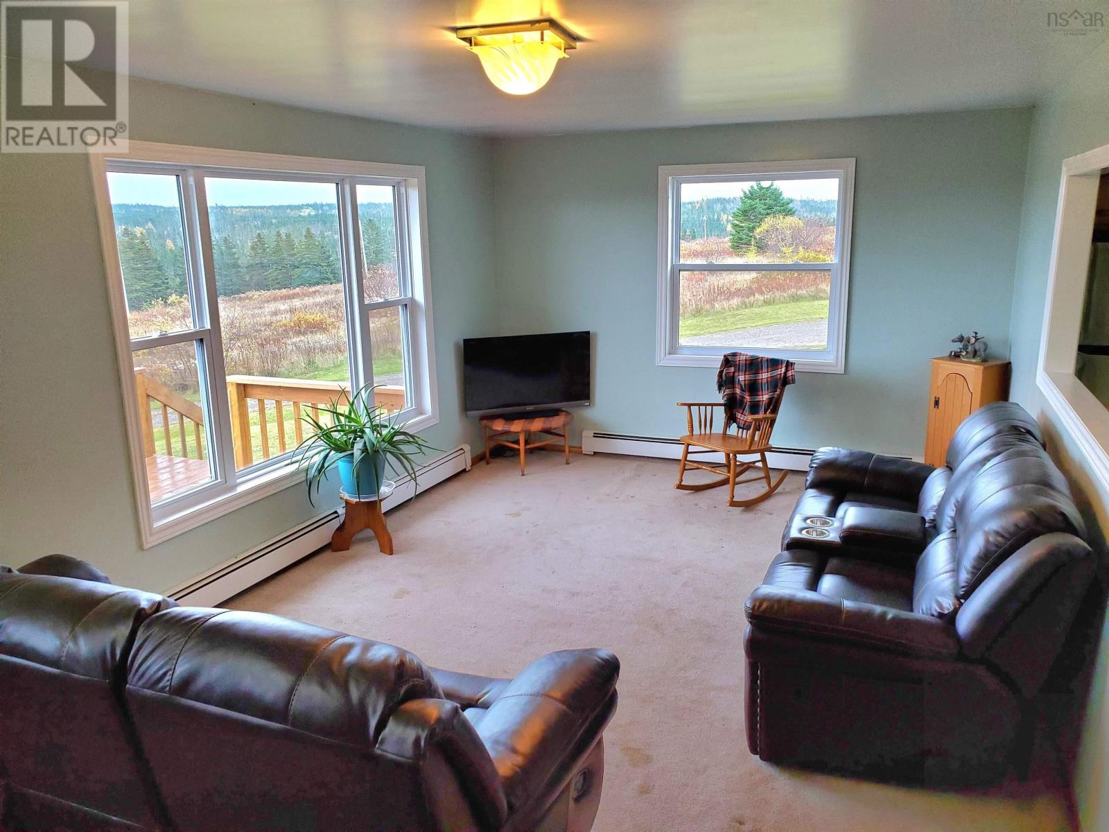 Property 16 of 30 of 7900 upper grand mira Road