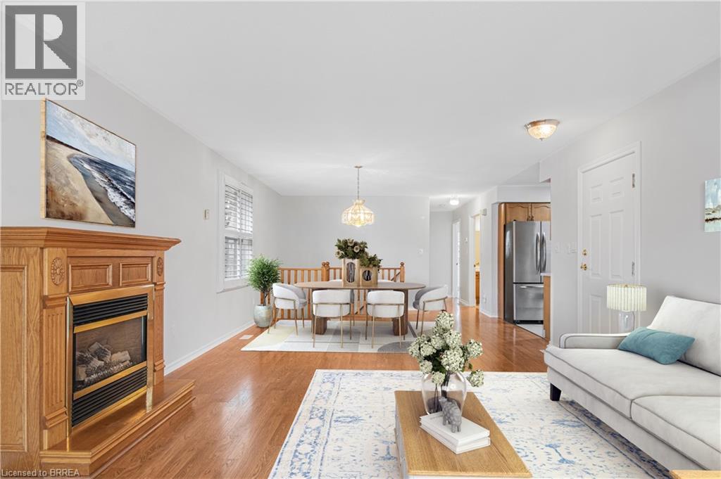 #19 229 LYNDEN Road - 7