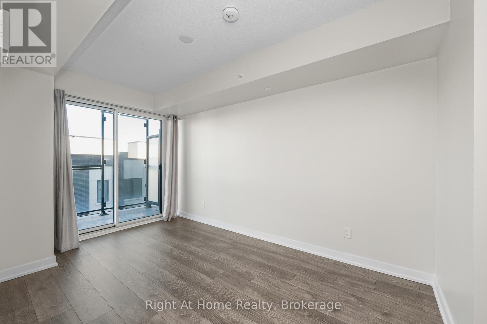 B426 - 1119 COOKE BOULEVARD — photo 21