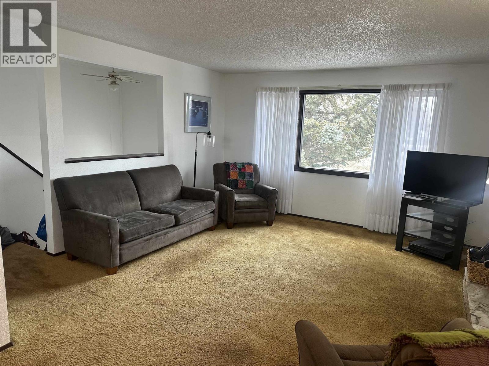 8107 97 AVENUE - Image 2