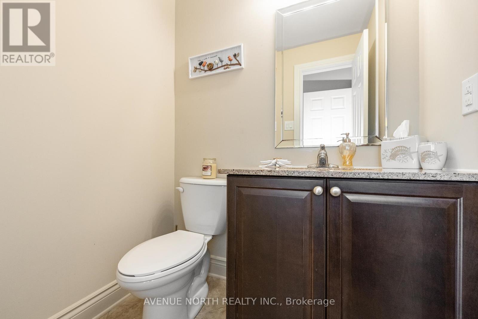 184 FELICITY CRESCENT — photo 21