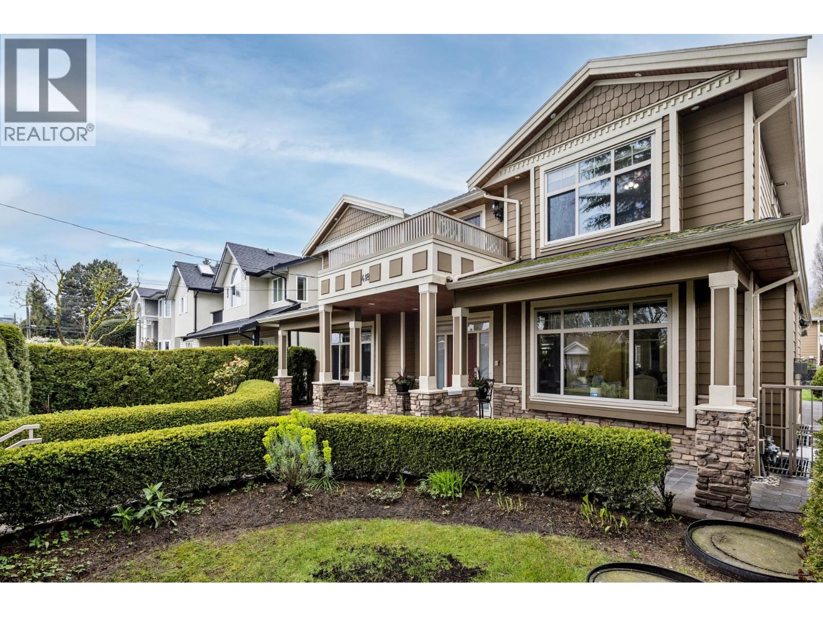 418 E 13TH STREET, North Vancouver
