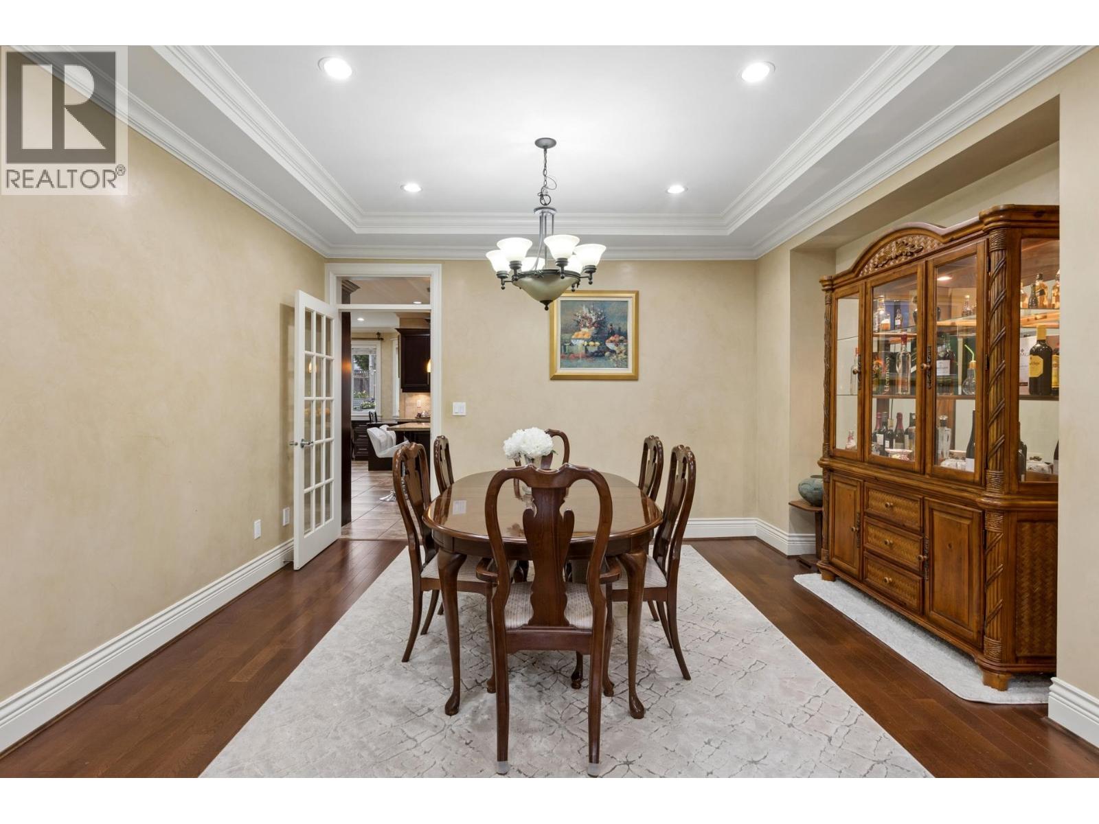 418 E 13TH STREET, North Vancouver