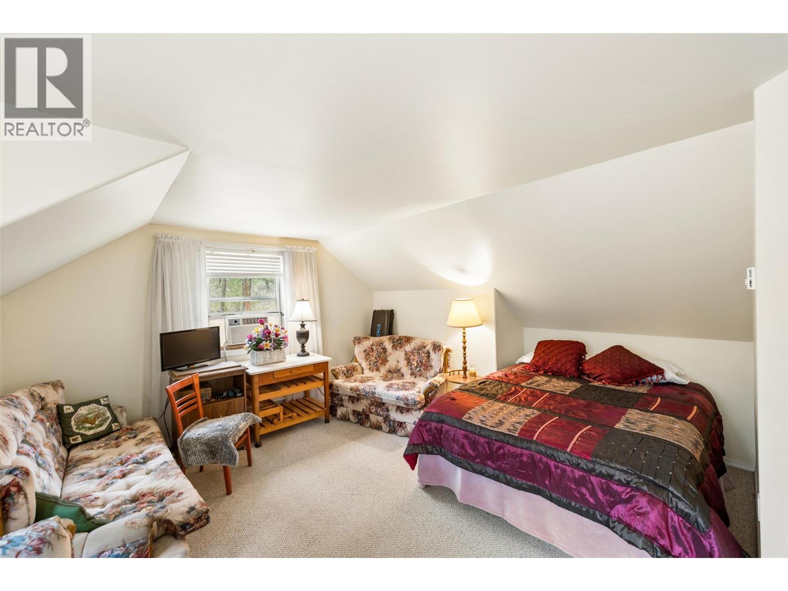 143 Saddlehorn Drive, Kaleden