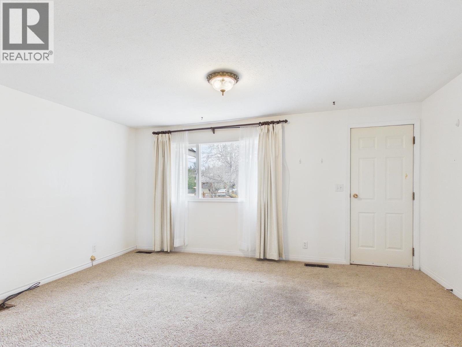 1115 DENNY ROAD - 10
