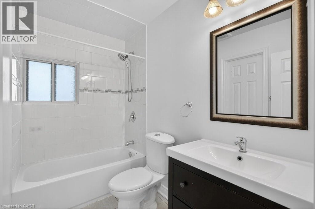 299 BRITANNIA Avenue - 27