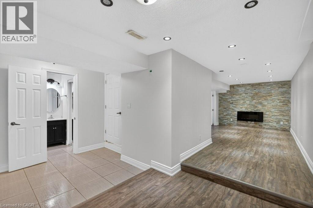 299 BRITANNIA Avenue - 30