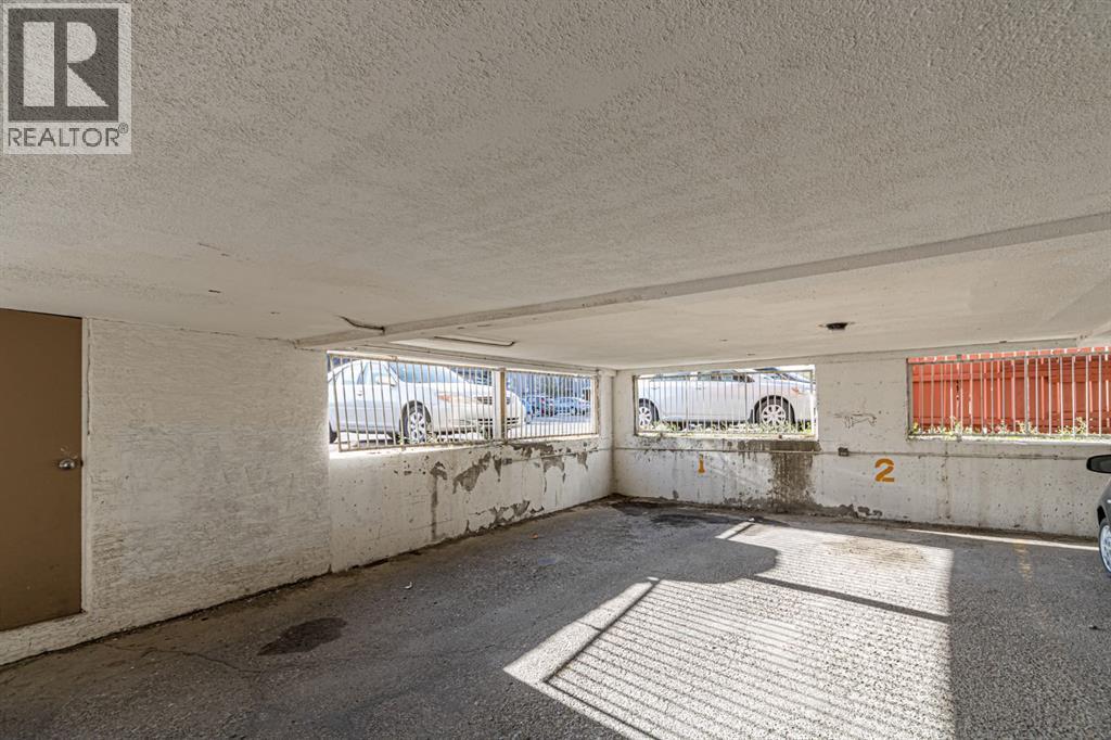 Single Family House for Sale in   Centre Street N Huntington Hills Calgary 