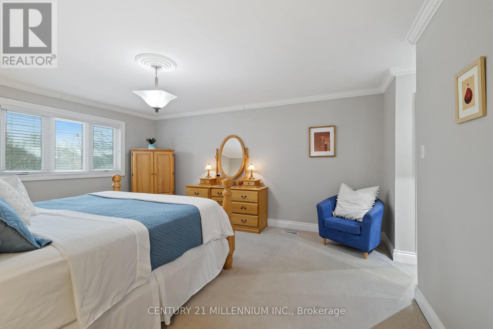 4 MARCHMOUNT CRESCENT — photo 21