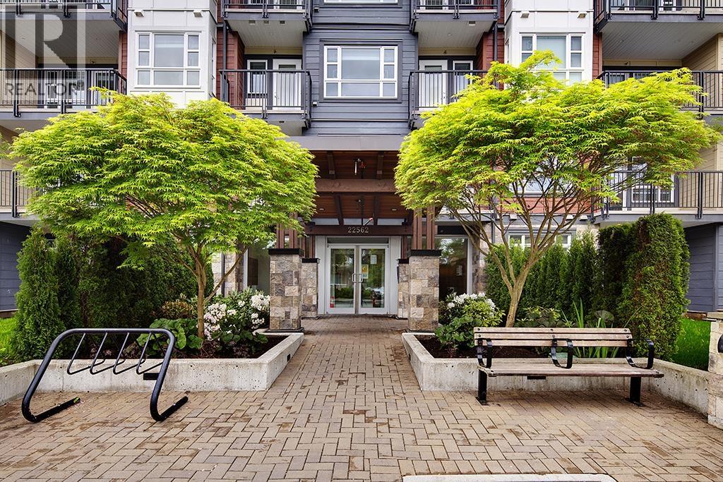 101 22562 121 AVENUE