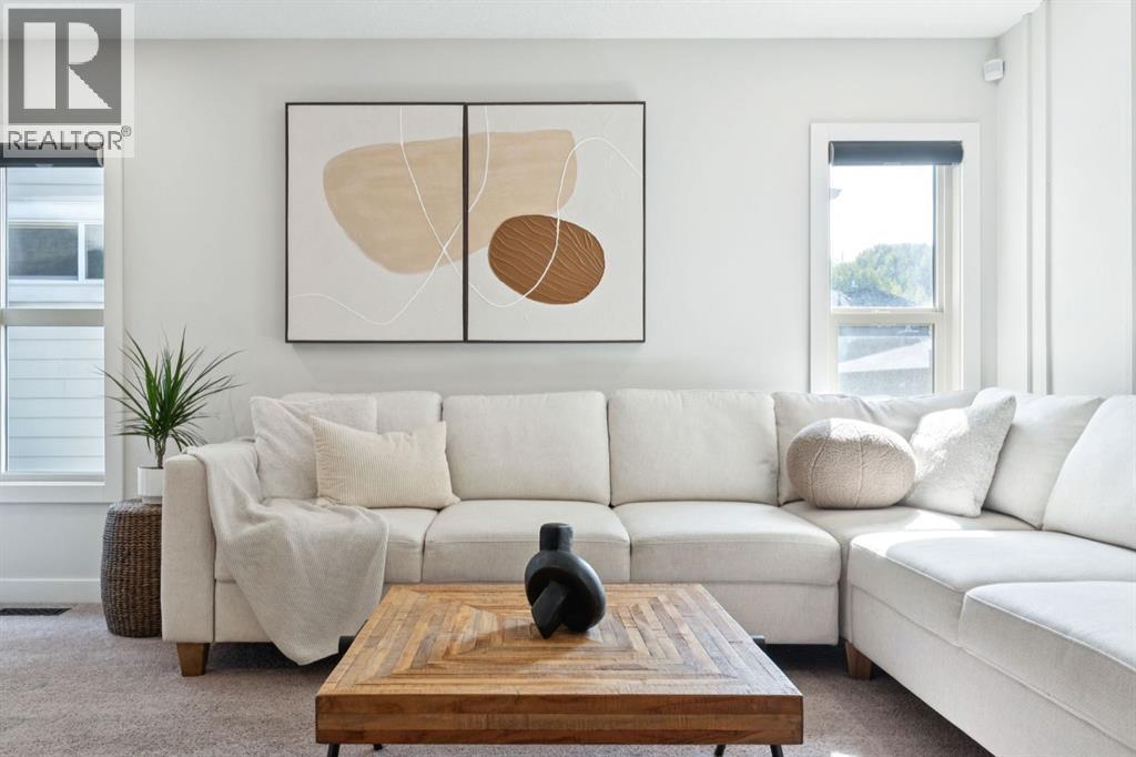 206 Riviera View, Cochrane