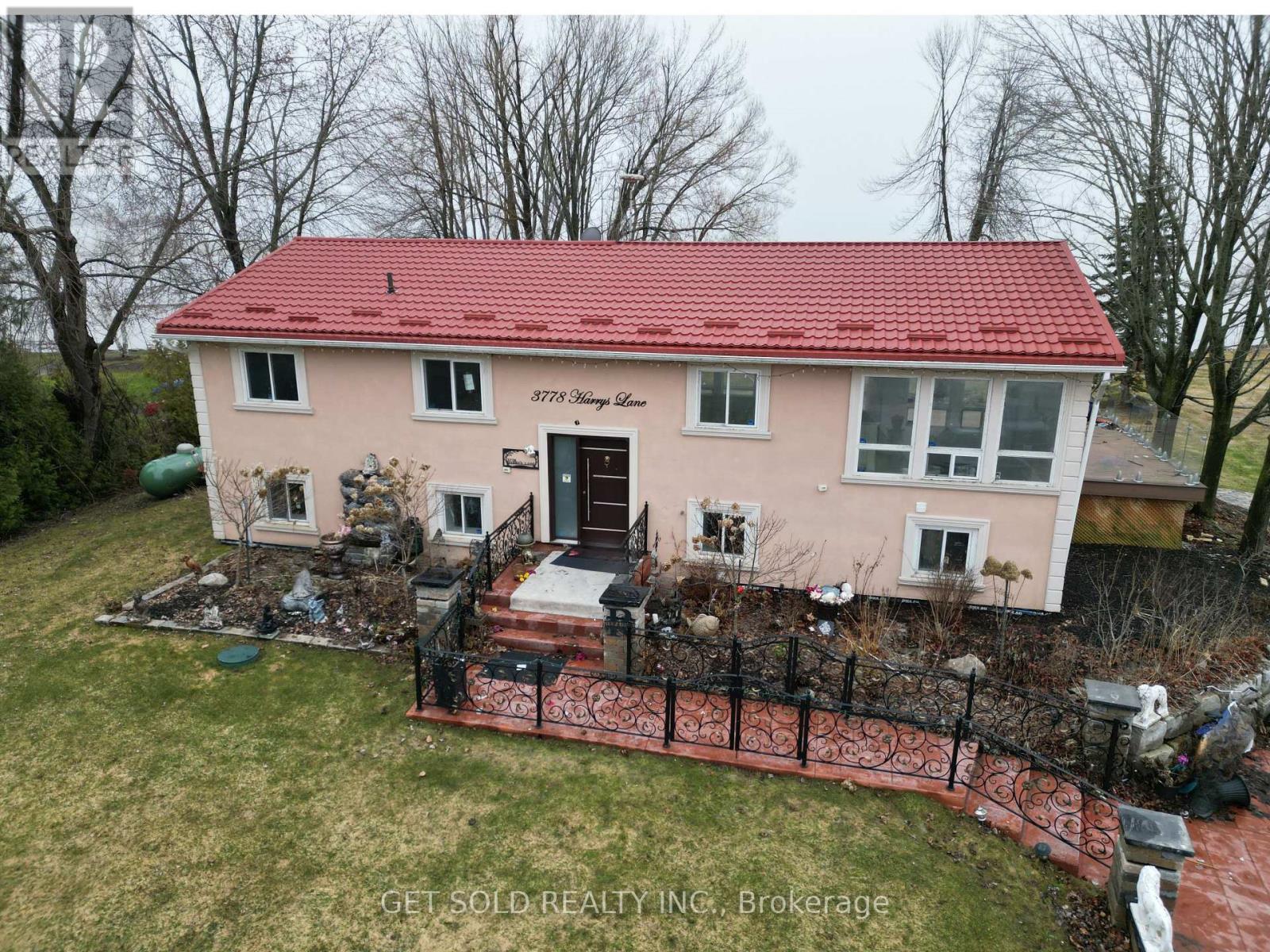 3778 HARRYS LANE W - 1