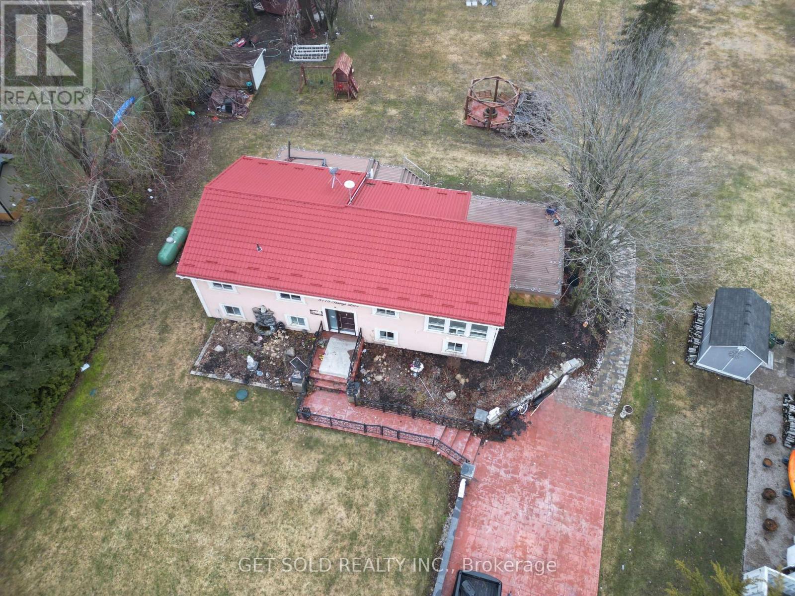 3778 HARRYS LANE W - 3