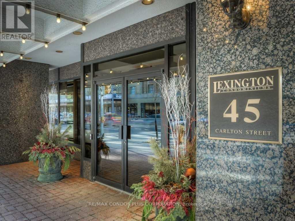 1503 - 45 CARLTON STREET