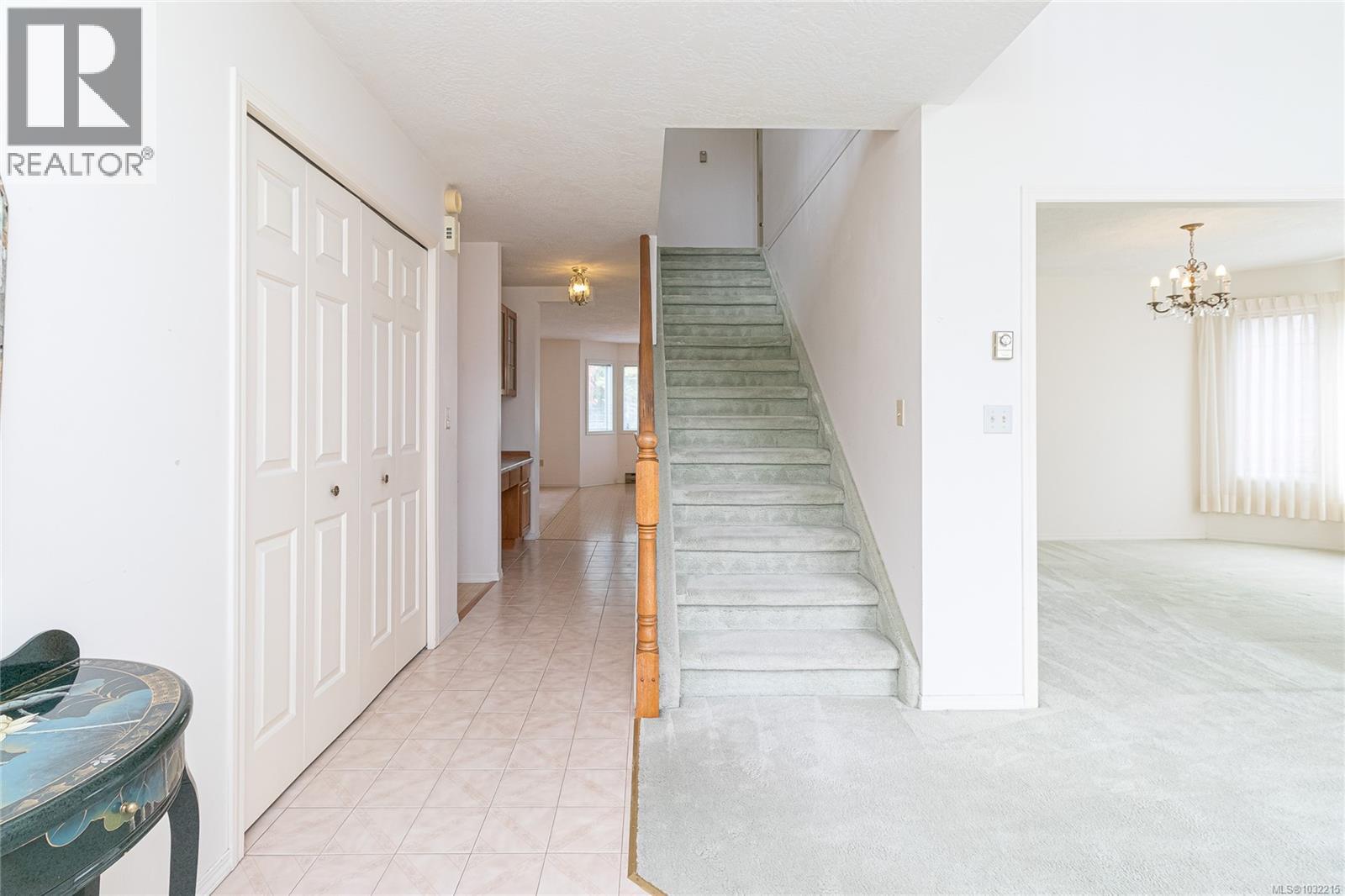  4136 San Miguel Close, Saanich