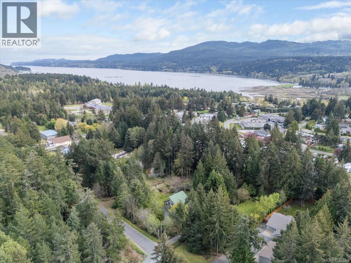 2416 NANOOSE RD - 50