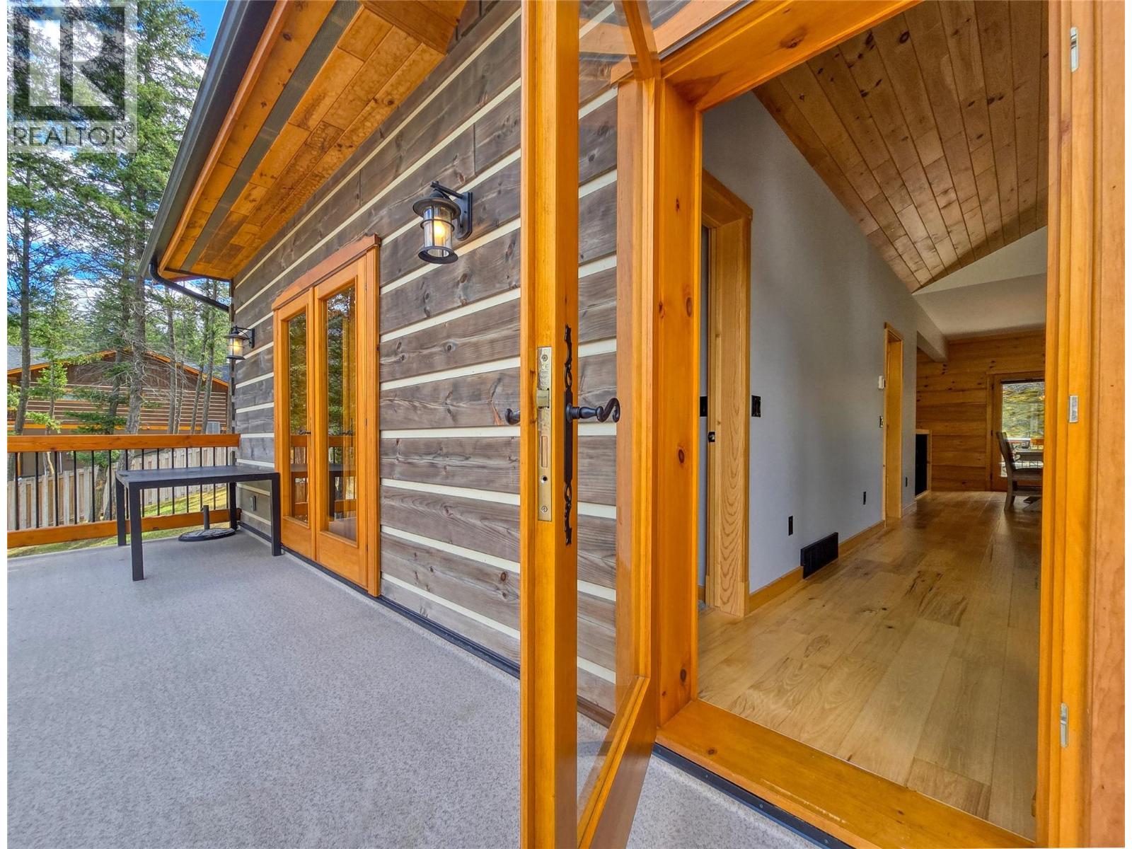 983 SWANSEA VIEW ROAD - 41