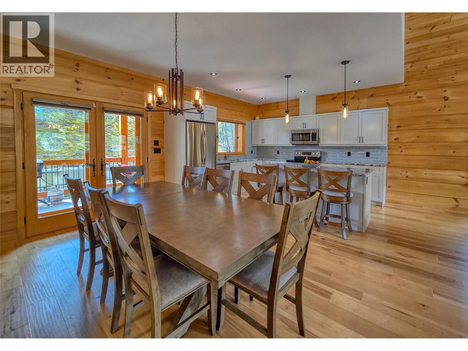 983 SWANSEA VIEW ROAD - 42