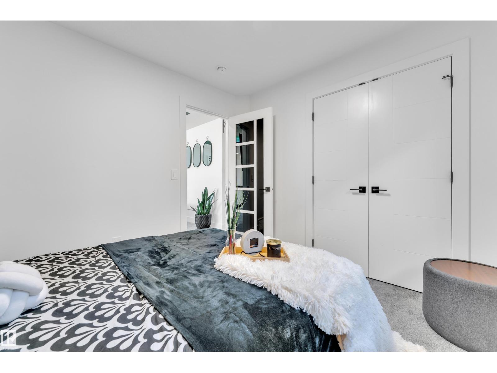 316 42 ST SW - 41