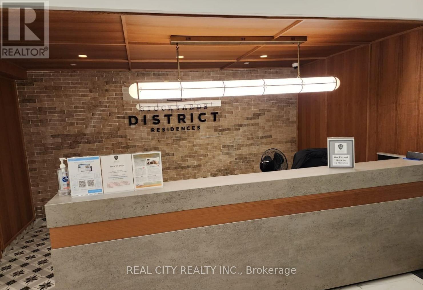 Listing photo of 107 - 2300 ST CLAIR AVENUE W