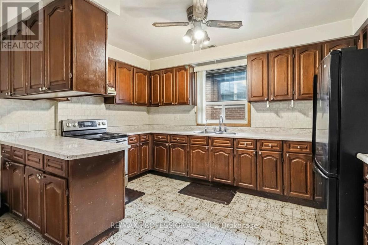 118 TANDRIDGE CRESCENT - 6